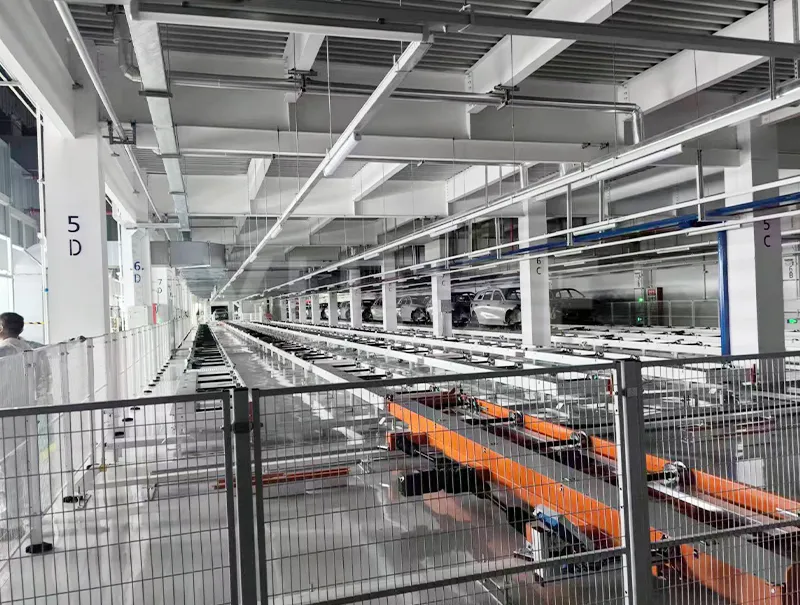 Ligne de convoyeur à rouleaux automatisée