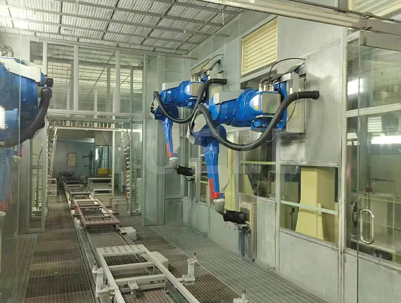 Cabine de pulvérisation robotisée de précision
