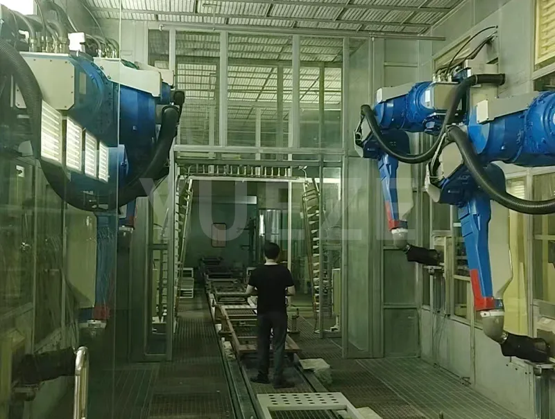 Système de cabine de pulvérisation robotisée