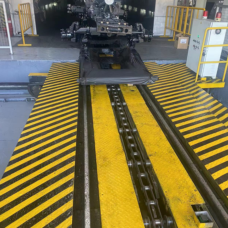 Ligne de revêtement par pulvérisation de moteur